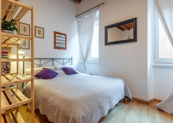Dell'orso Navona Sq Apartment